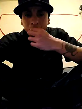 Tucloroformosexxx online show from 02-13-26, 06:35