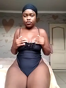 Snapshot of SexyValentinaXX chatting on 10-20-25, 05:09 SexyValentinaXX online show from 10-20-25, 05:09