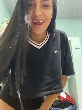 miluwatson online show from 11-13-25, 03:43