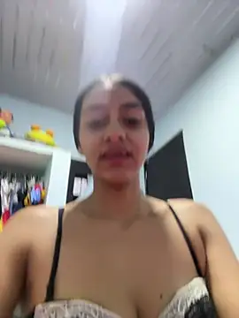 miluwatson online show from 02-06-26, 04:19