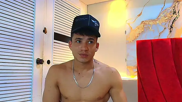 daniscot online show from 10-08-25, 03:52