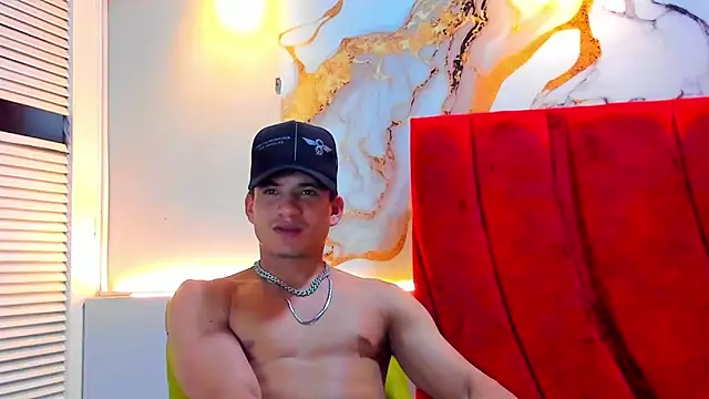 daniscot online show from 11-18-25, 03:43