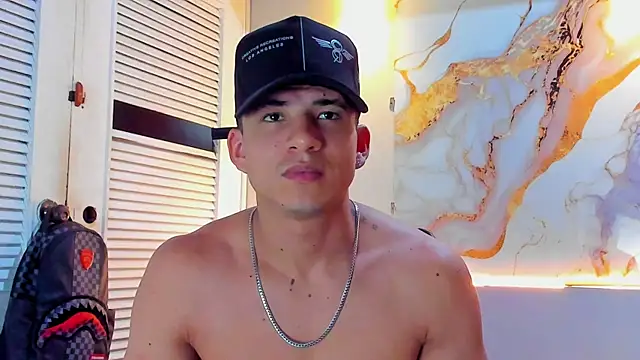 daniscot online show from 10-01-25, 03:55