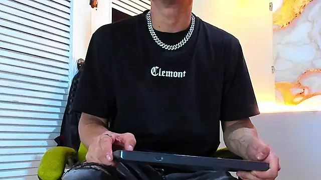 daniscot online show from 11-29-25, 08:09