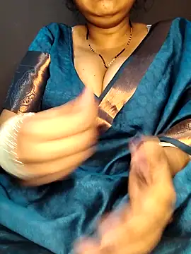 Hot  bhabhi 99 online show from 05-04-26, 03:54