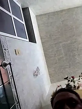 Snapshot of Ricuss9 chatting on 09-29-25, 07:52 Ricuss9 online show from 09-29-25, 07:52