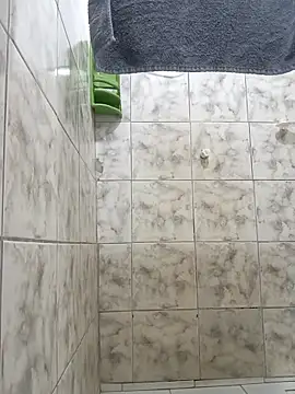 Snapshot of Wolffj6 chatting on 02-13-26, 12:32 Wolffj6 online show from 02-13-26, 12:32