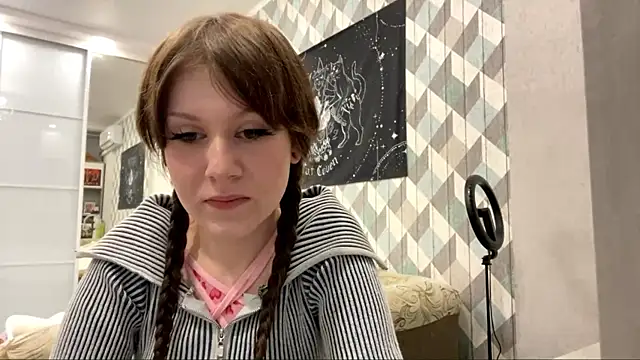 RebelKitsune online show from 10-11-25, 07:26