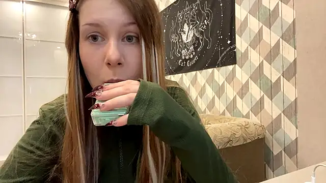 RebelKitsune online show from 11-03-25, 05:23