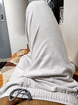 Mallu kalikar 69 online show from 11-08-25, 04:43