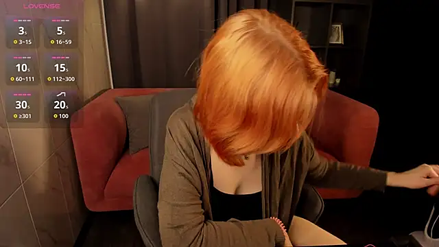 Freirenee online show from 11-23-25, 01:32