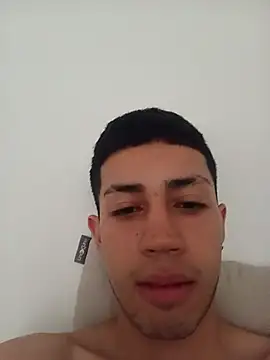Snapshot of duvan_777 chatting on 07-19-26, 03:53 duvan 777 online show from 07-19-26, 03:53