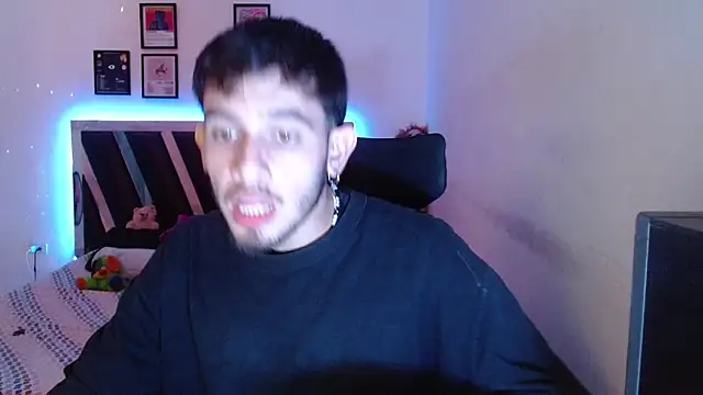 Sebasxxl12 online show from 02-04-26, 10:27