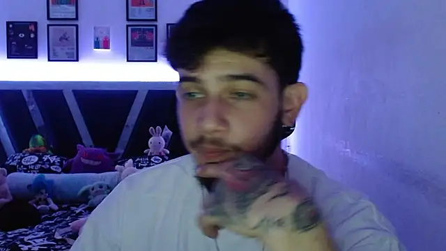 Sebasxxl12 online show from 09-30-25, 08:48