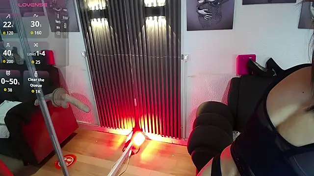 chloe  Jones  online show from 02-02-26, 12:59