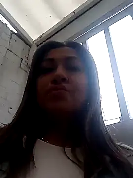 chloe  Jones  online show from 11-14-25, 12:31