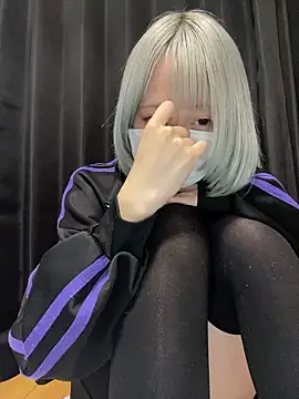 Snapshot of Nyamo-chan chatting on 10-09-25, 04:18 Nyamo-chan online show from 10-09-25, 04:18