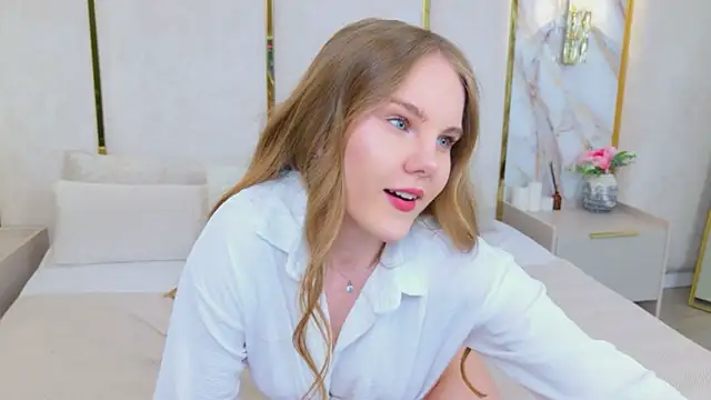 Lili Lohan online show from 06-02-26, 05:07