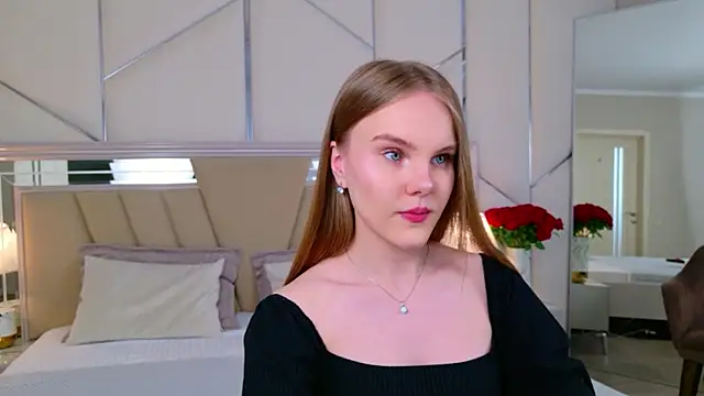 Lili Lohan online show from 06-20-26, 05:01