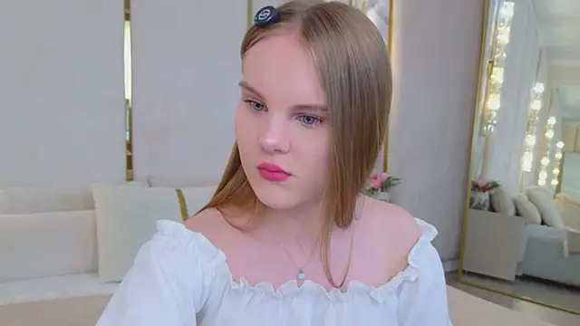 Lili Lohan online show from 06-21-26, 05:02