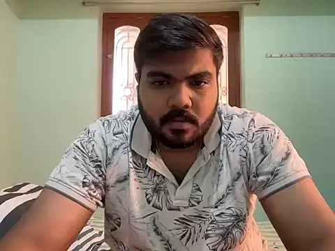 Romeo Sam2 online show from 11-14-25, 05:33