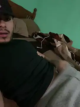 Snapshot of Zafirito chatting on 11-02-25, 10:48 Zafirito online show from 11-02-25, 10:48