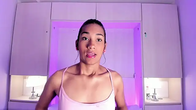AnahiCollins online show from 04-29-26, 11:36