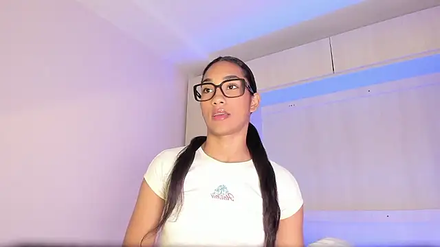 AnahiCollins online show from 01-18-26, 11:35