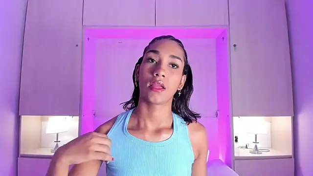AnahiCollins online show from 05-21-26, 12:02