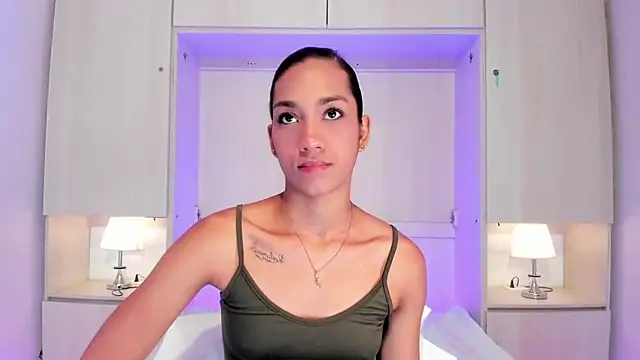 AnahiCollins online show from 07-17-26, 12:24