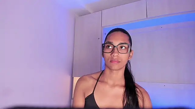 AnahiCollins online show from 02-13-26, 11:32