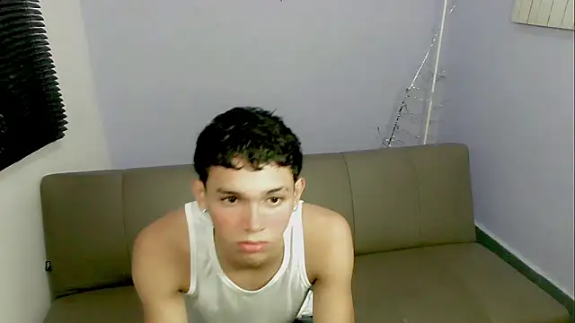 Snapshot of Dodgers_8 chatting on 10-19-25, 04:54 Dodgers 8 online show from 10-19-25, 04:54