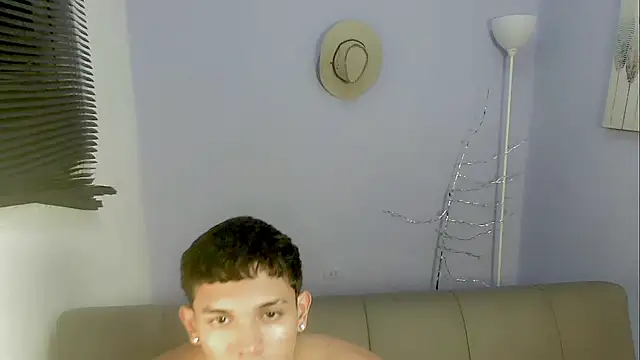 Snapshot of Dodgers_8 chatting on 10-14-25, 09:04 Dodgers 8 online show from 10-14-25, 09:04
