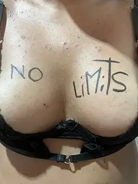 Valentinahot7 online show from 03-01-26, 03:56