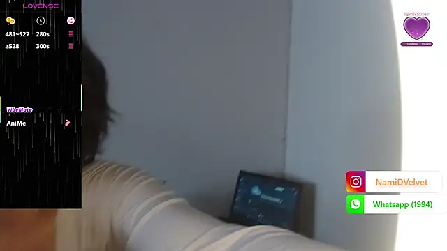 NamiDVelvet online show from 10-15-25, 02:58