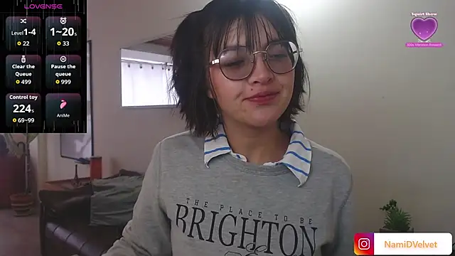 NamiDVelvet online show from 10-21-25, 04:39