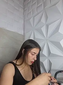 EmmaValencia  online show from 02-20-26, 08:11