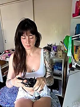 Snapshot of dandanbarr chatting on 11-02-25, 05:18 dandanbarr online show from 11-02-25, 05:18