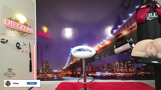 DiegoXL111 online show from 04-08-26, 10:28