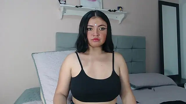 Snapshot of Wandaa- chatting on 10-23-25, 10:30 Wandaa- online show from 10-23-25, 10:30