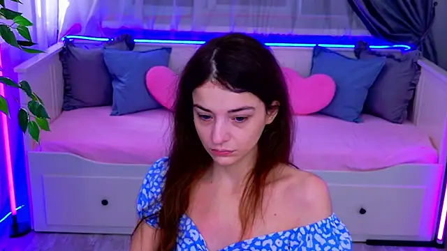 NikkaBush online show from 11-09-25, 05:22