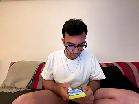 xochipilliii online show from 10-22-25, 04:50