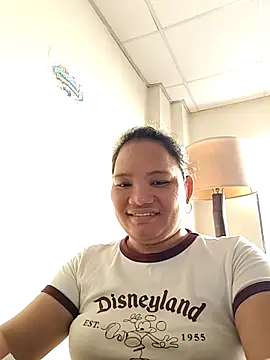 NestleGirl22 online show from 03-19-26, 09:31