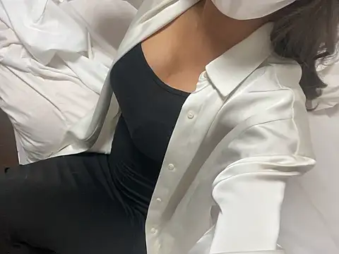 Toriyufu online show from 02-25-26, 02:23