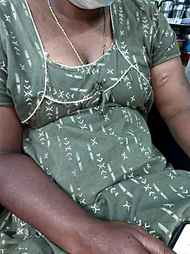 Tamilselviroja- online show from 01-15-26, 03:48