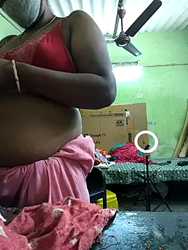 Tamilselviroja- online show from 10-30-25, 04:15