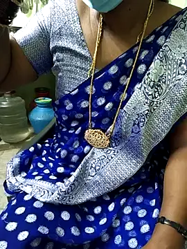 Tamilselviroja- online show from 06-17-26, 03:55