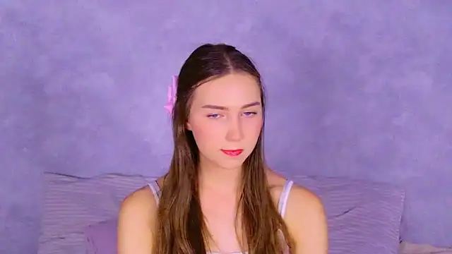 OliviaLay online show from 11-24-25, 12:16