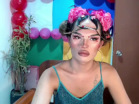 amandareddragon online show from 02-10-26, 01:48