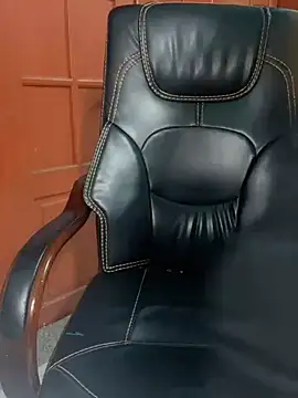 Sexy dancing girl online show from 04-23-26, 04:30